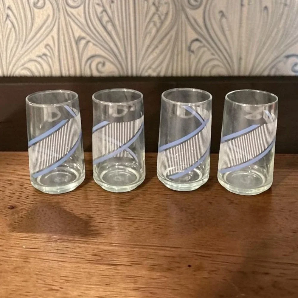 Georges Briard Style Tumblers, Set of 4, Vintage Blue Swirls & White Stripes